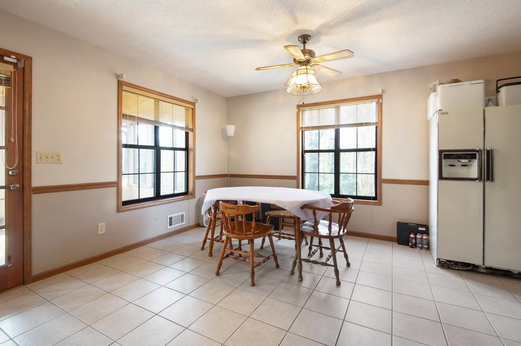 4060 Gann Rd, Smyrna GA 30082-3808 exterior