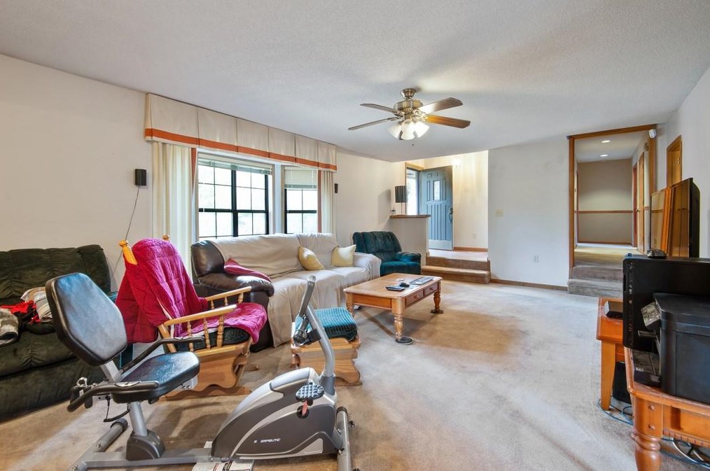 4060 Gann Rd, Smyrna GA 30082-3808 exterior