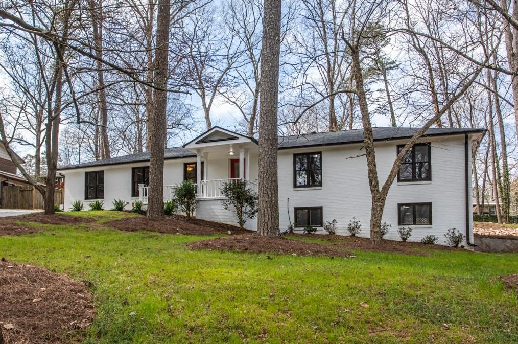 1604 Springbrook Dr, Decatur GA  30033-1830 exterior