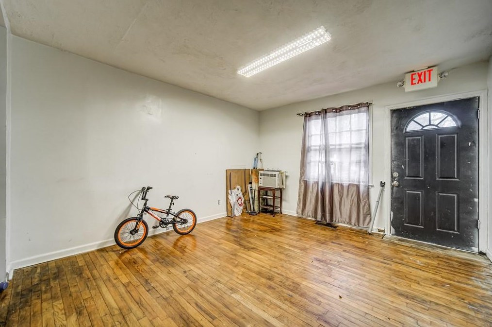 3312 Glenwood Rd, Decatur GA  30032-4274 exterior