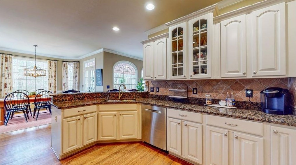 6350 Bannerhorn Run, Alpharetta GA 30005-7402 exterior