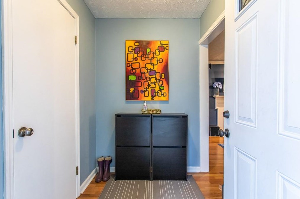 2076 Brian Way, Decatur GA  30033-3830 exterior