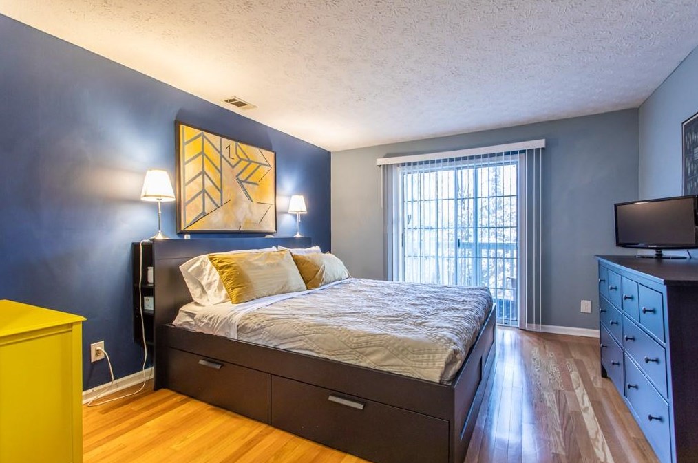 2076 Brian Way, Decatur GA  30033-3830 exterior