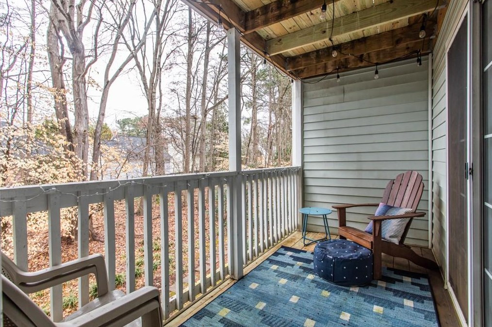 2076 Brian Way, Decatur GA  30033-3830 exterior