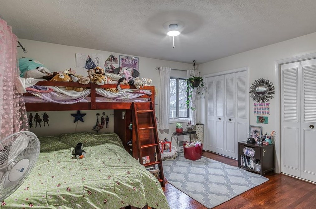 1643 Spruce Valley Dr, Decatur GA  30033-2503 exterior