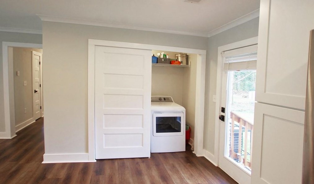 3129 Leeland Rd, Decatur GA 30032-2838 exterior