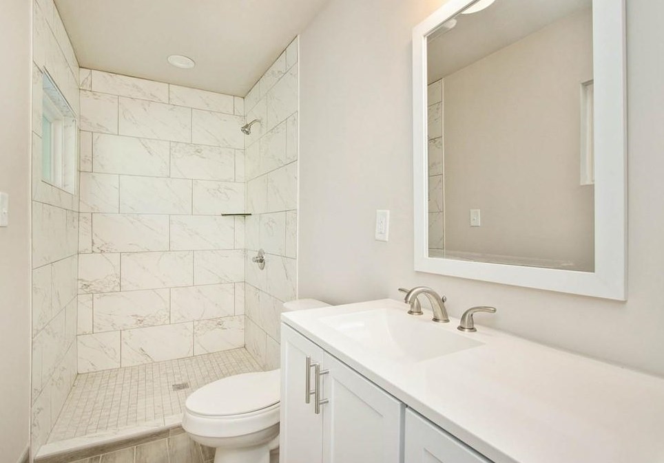 1754 Wilmont Dr, Atlanta GA  30329-2823 exterior