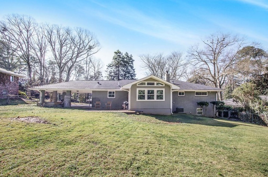 1754 Wilmont Dr, Atlanta GA  30329-2823 exterior