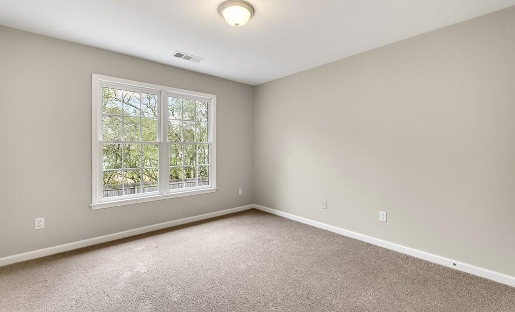 12595 Huntington Trce Ln, Alpharetta GA 30005-7504 exterior