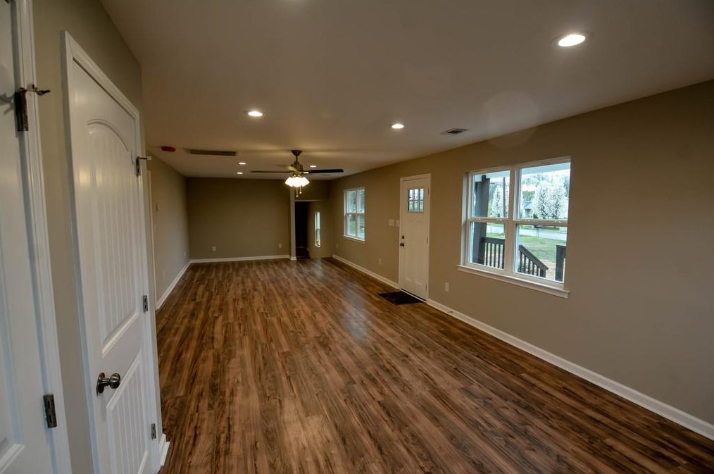 203 May St, Calhoun GA 30701-2745 exterior