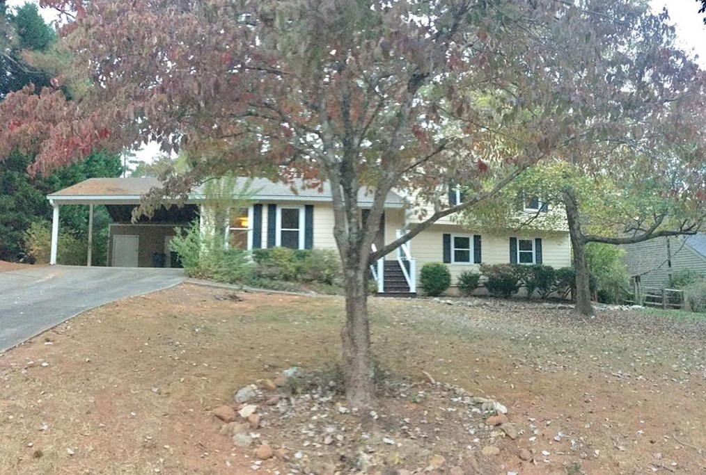 9775 Loblolly Ln, Roswell GA  30075-4315 exterior