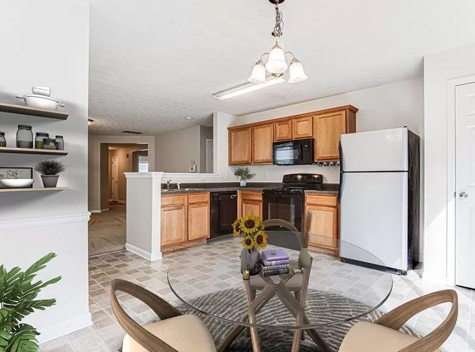 1527 Alcovy Falls Dr, Lawrenceville GA  30045-2202 exterior
