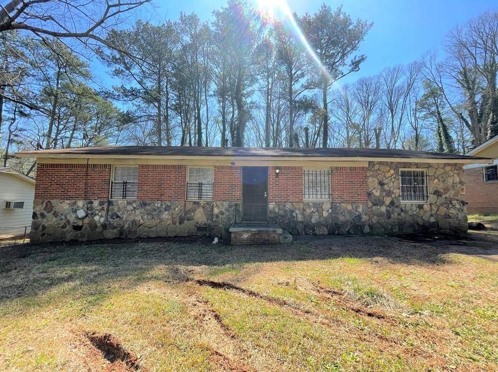 4415 Mercer Rd, Decatur GA  30035-1519 exterior