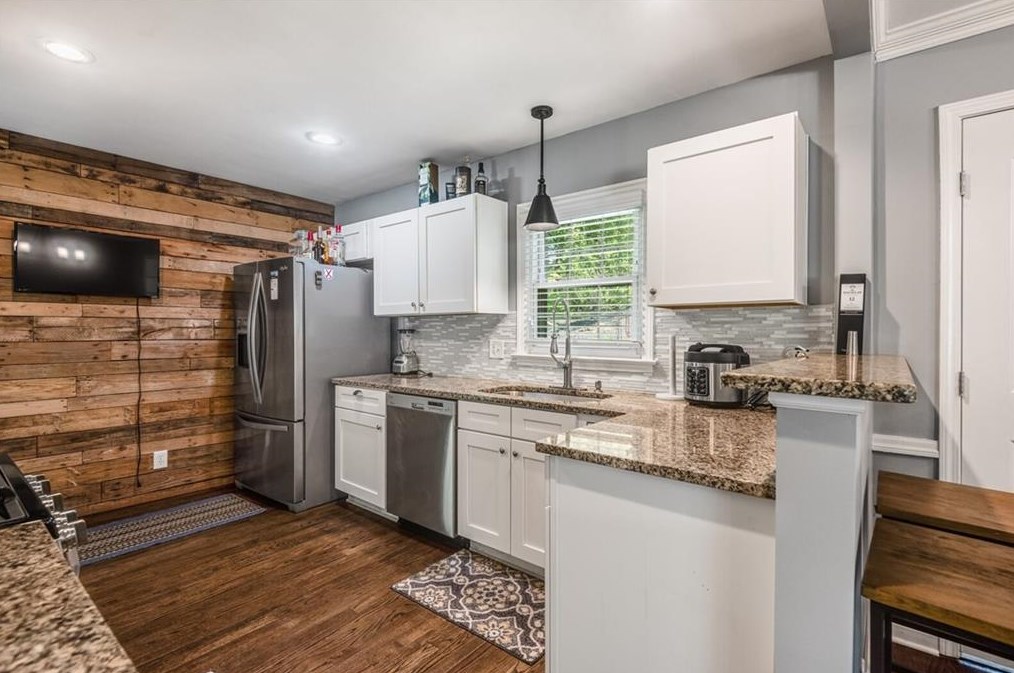 622 Webster Dr, Decatur GA  30033-5432 exterior