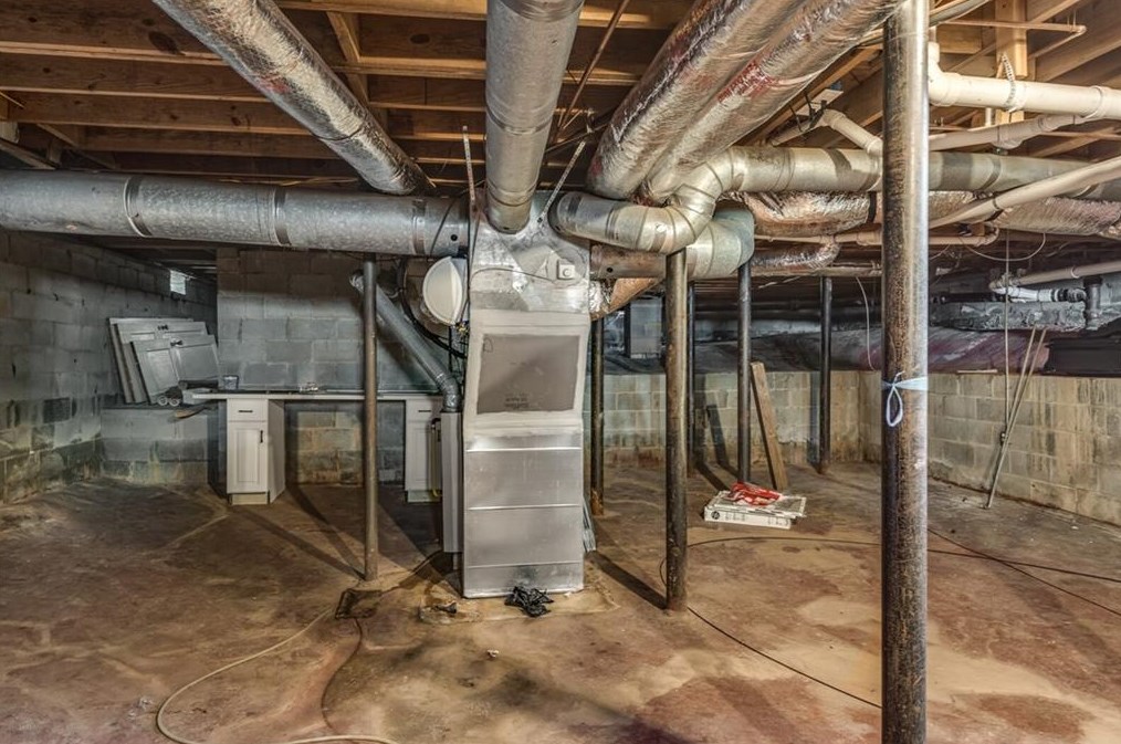 622 Webster Dr, Decatur GA  30033-5432 exterior