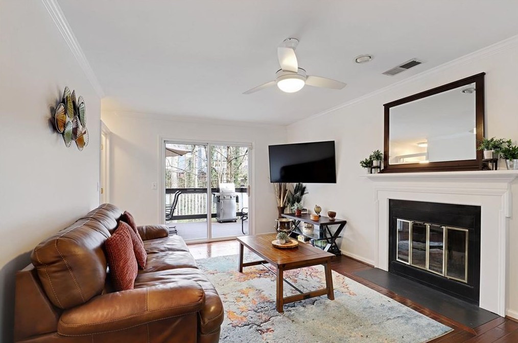 1197 Haven Brook Ln, Atlanta GA  30319-2616 exterior