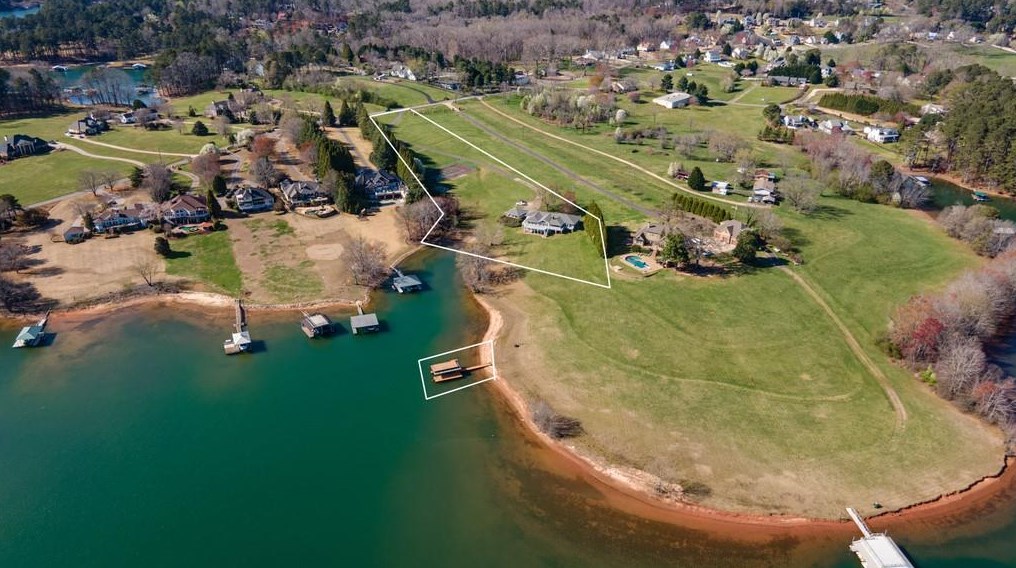 6235 Holland Dr, Cumming GA  30041-4637 exterior