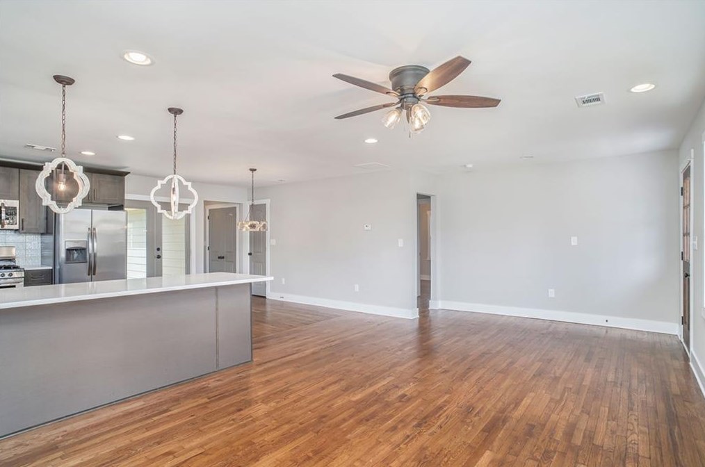 2185 Greystone Way, Decatur GA  30032-5539 exterior