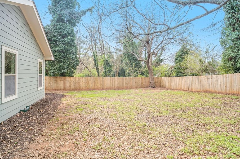 2185 Greystone Way, Decatur GA  30032-5539 exterior