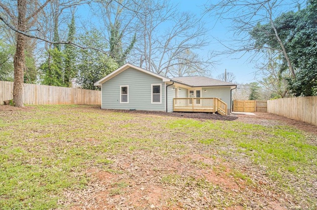 2185 Greystone Way, Decatur GA  30032-5539 exterior