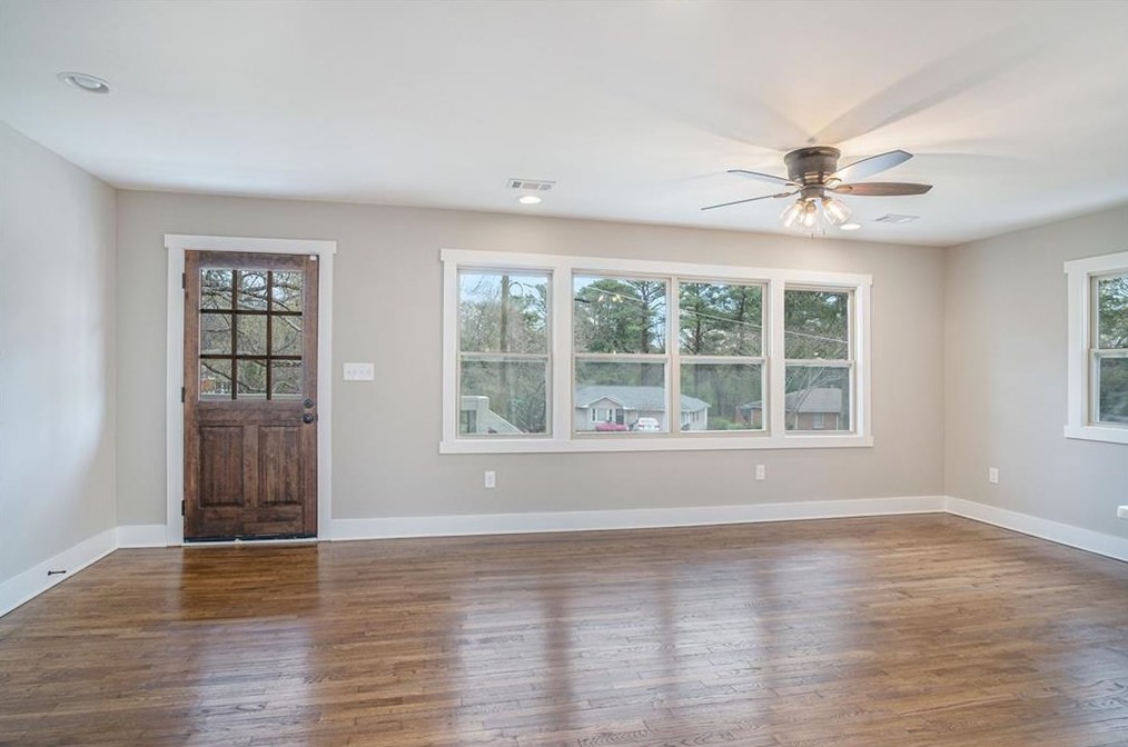 2185 Greystone Way, Decatur GA  30032-5539 exterior