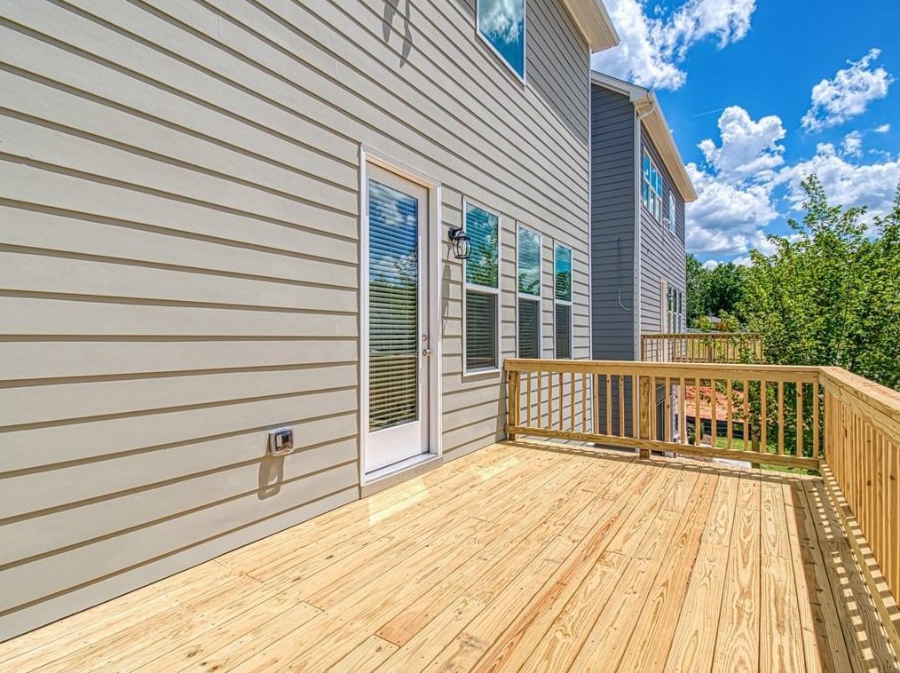 2466 Reed St, Smyrna GA  30080-0021 exterior