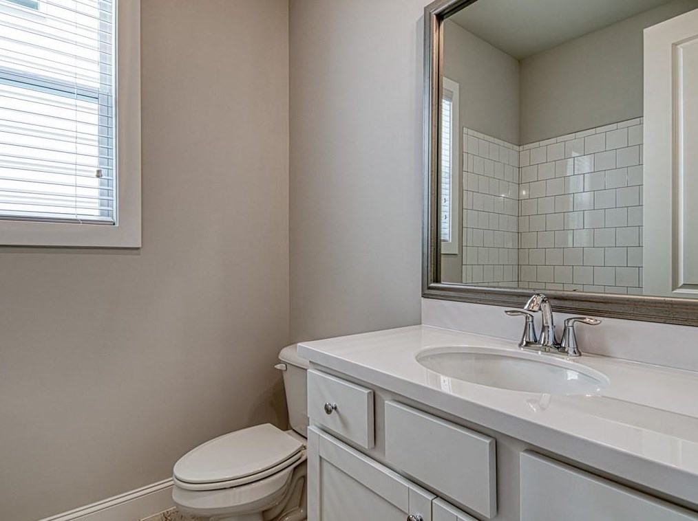 2466 Reed St, Smyrna GA  30080-0021 exterior