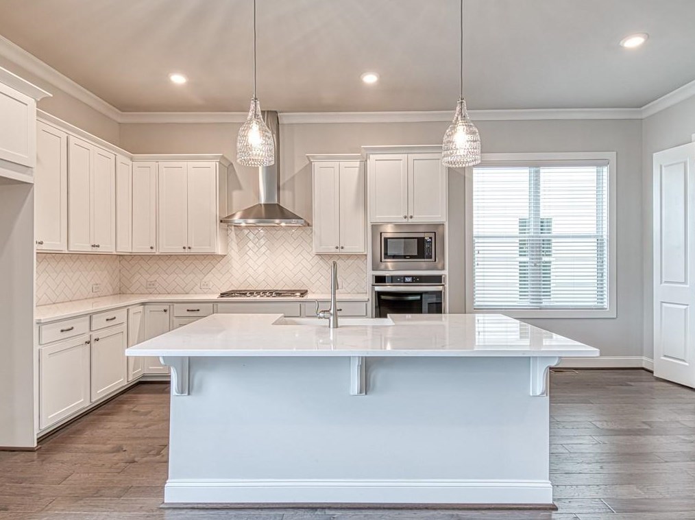 2466 Reed St, Smyrna GA  30080-0021 exterior