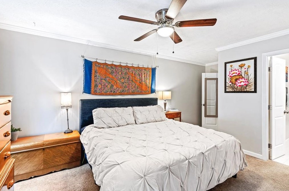 1207 Woodcliff Dr, Atlanta GA  30350-3149 exterior