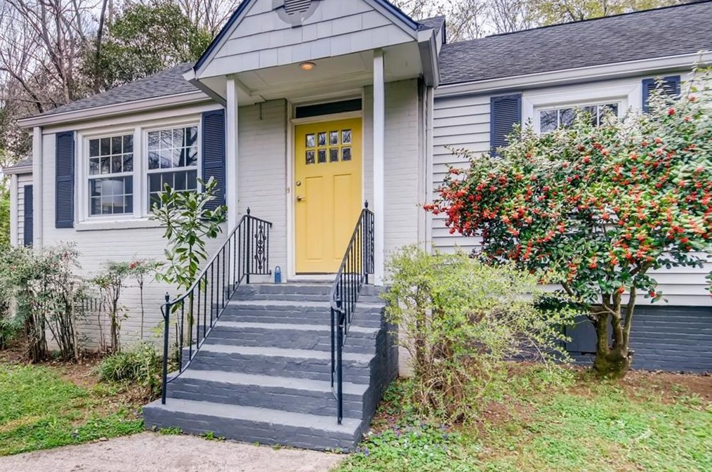 1222 Carter Rd, Decatur GA  30030-4601 exterior