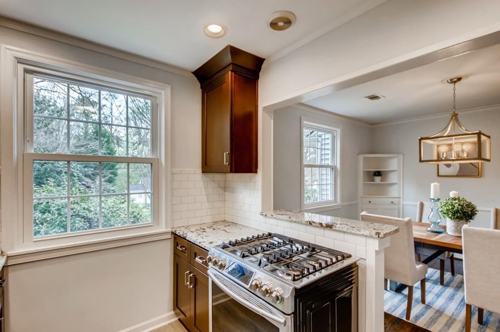 1222 Carter Rd, Decatur GA  30030-4601 exterior