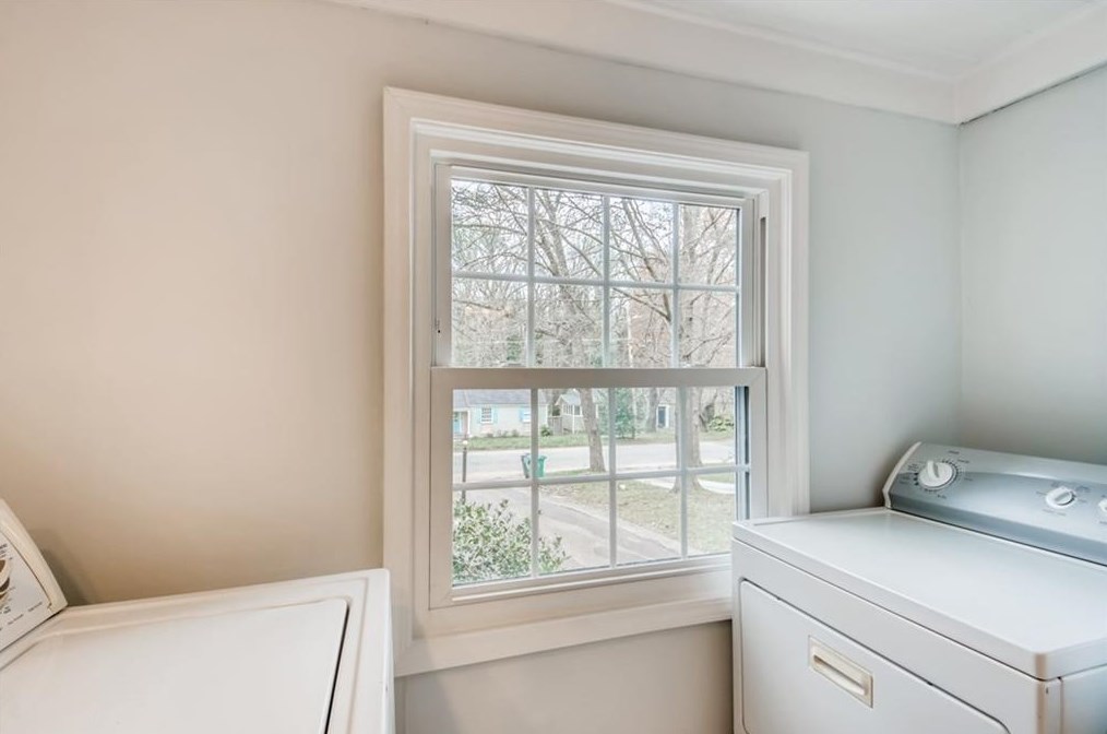 1222 Carter Rd, Decatur GA  30030-4601 exterior