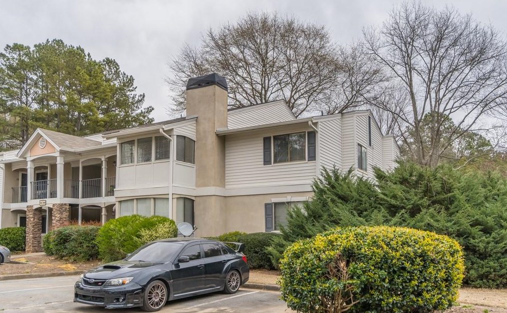 1207 Wingate Way, Atlanta GA  30350-4947 exterior