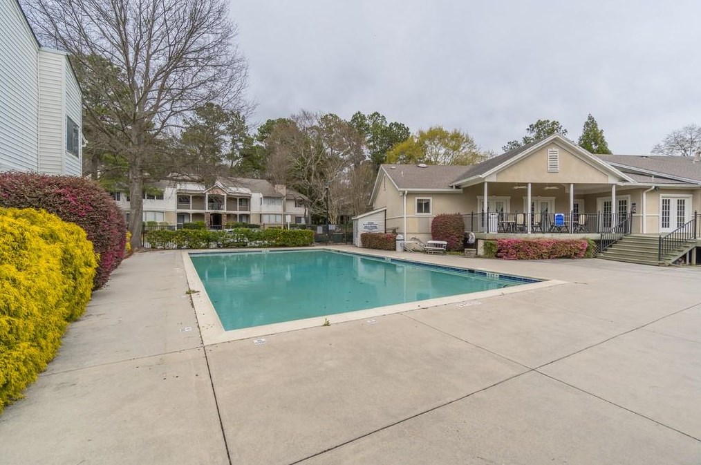 1207 Wingate Way, Atlanta GA  30350-4947 exterior