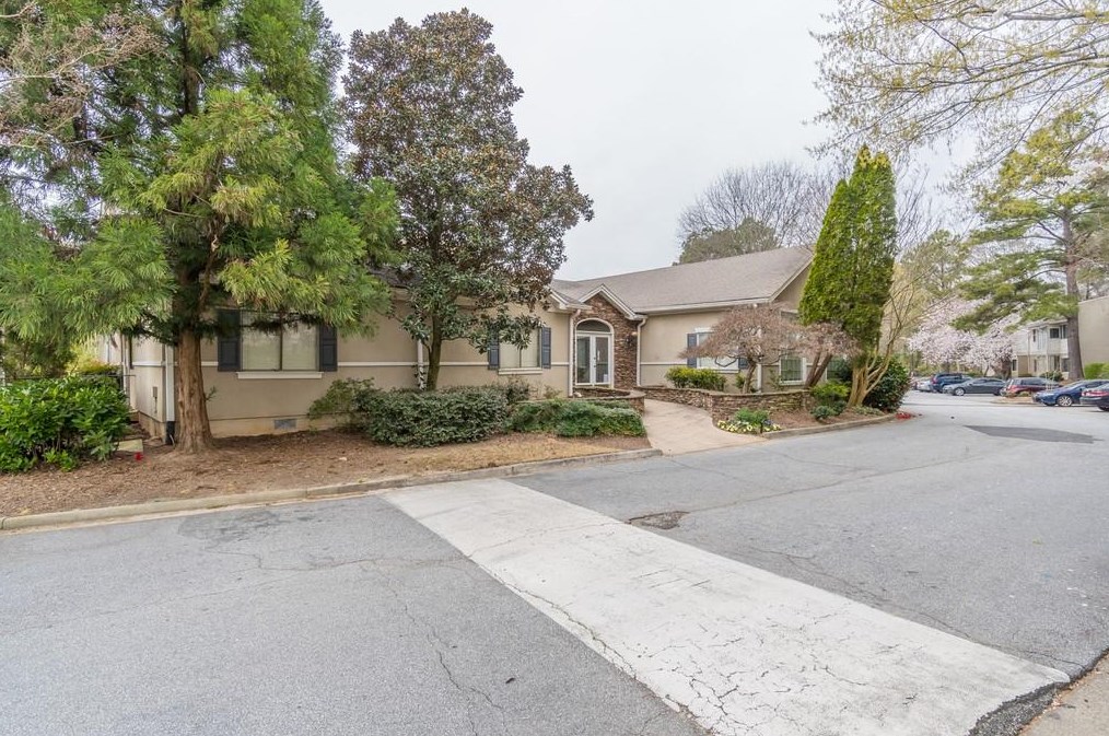 1207 Wingate Way, Atlanta GA  30350-4947 exterior