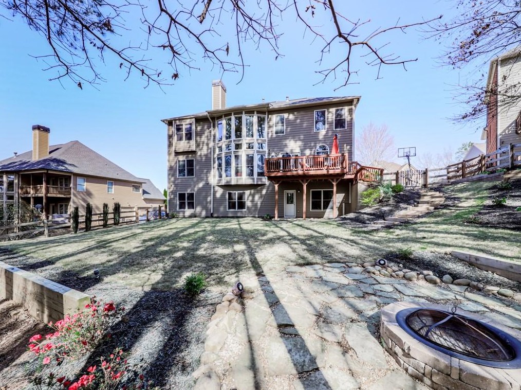 559 Double Branches Ln, Dallas GA 30132-0899 exterior