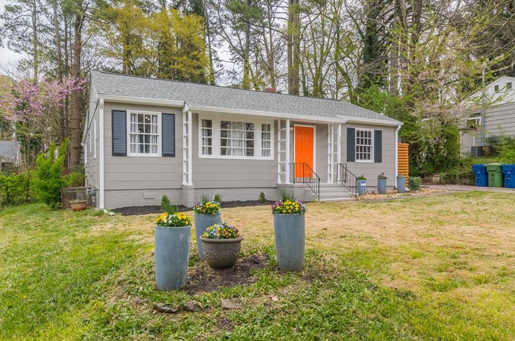 1986 Oana St, Atlanta GA  30310-5036 exterior