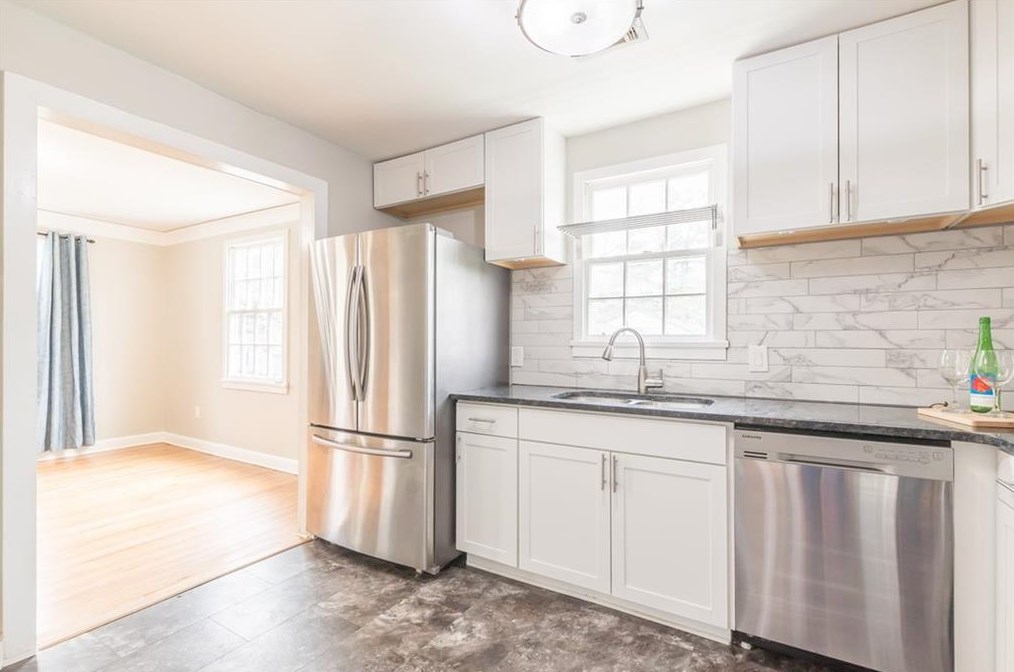 1986 Oana St, Atlanta GA  30310-5036 exterior