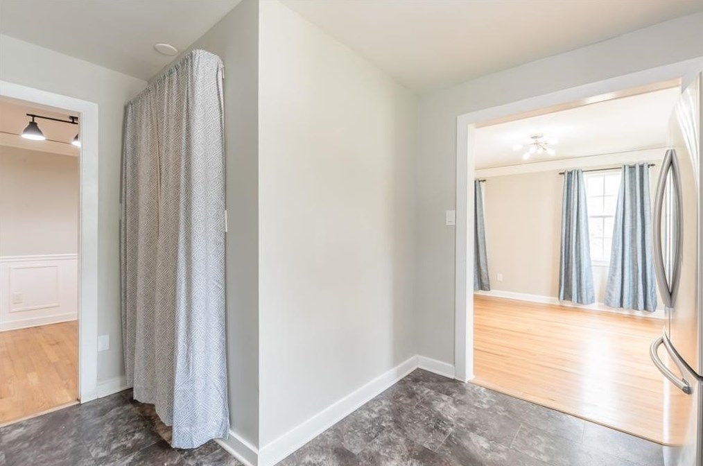 1986 Oana St, Atlanta GA  30310-5036 exterior