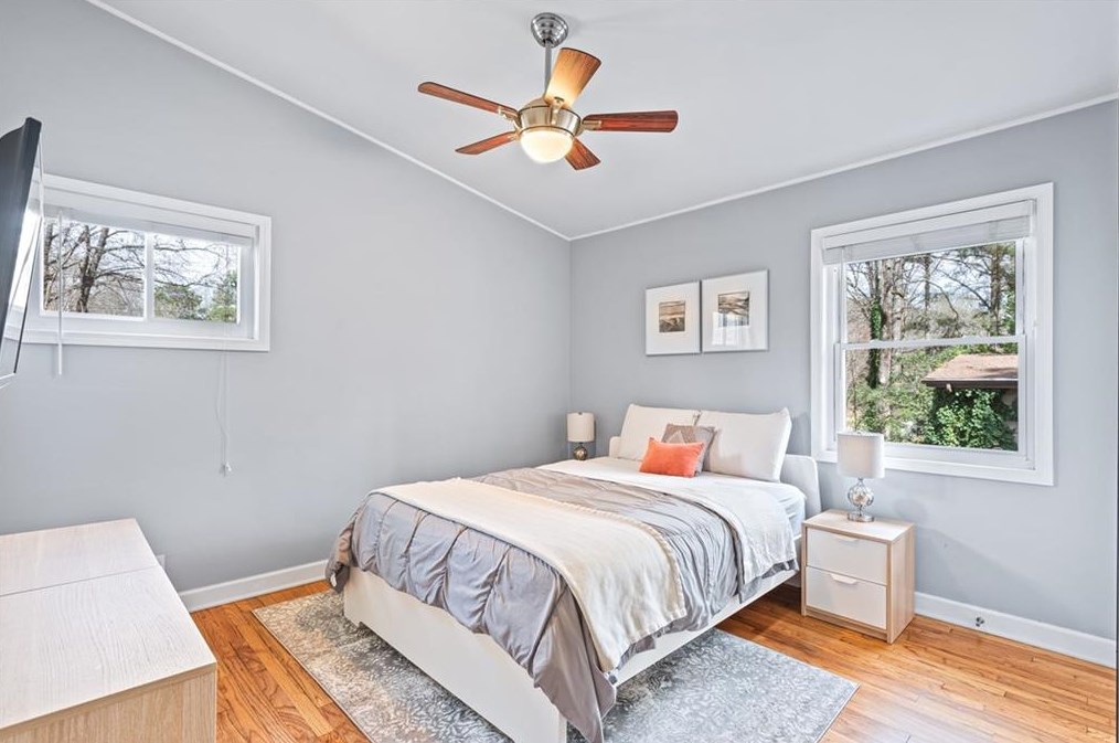 3027 Vista Brook Dr, Decatur GA  30033-5114 exterior