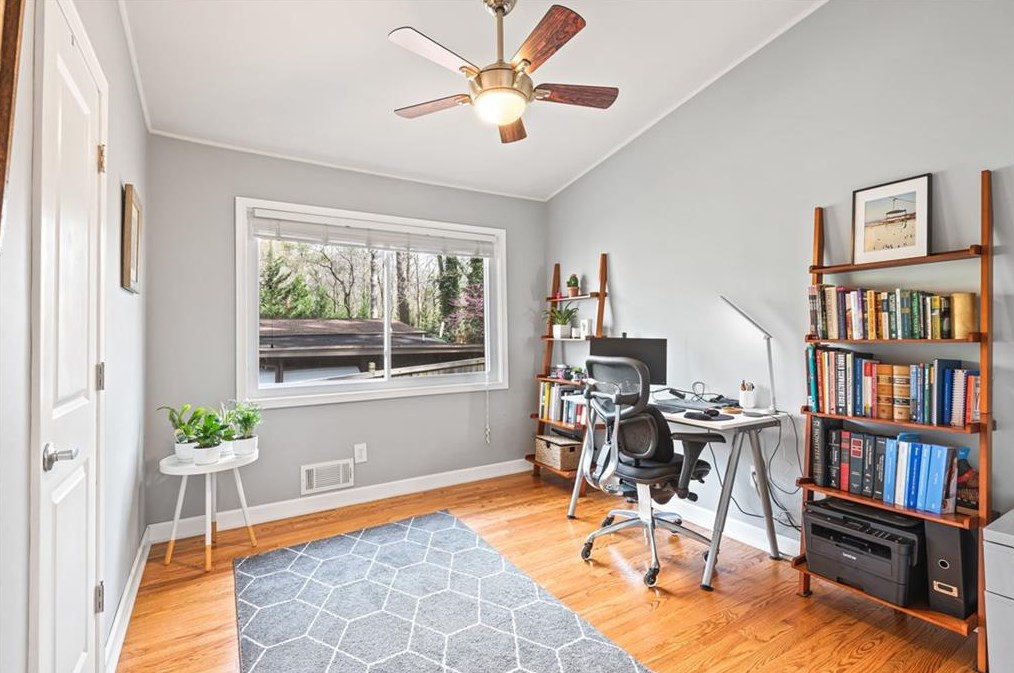 3027 Vista Brook Dr, Decatur GA  30033-5114 exterior