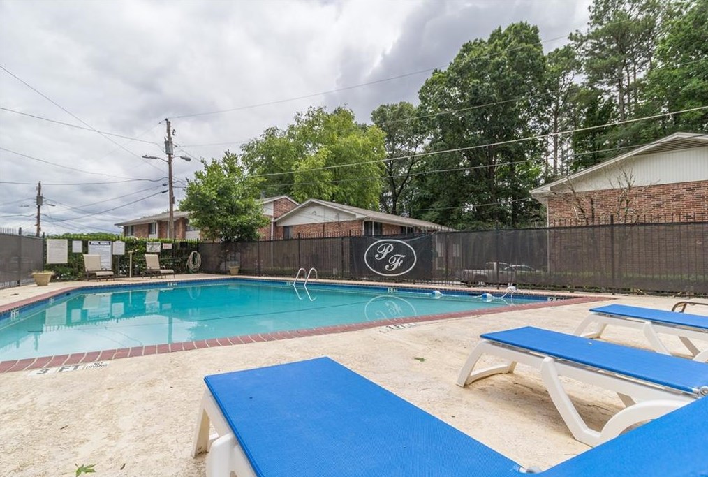 4282 Roswell Rd, Atlanta GA  30342-3719 exterior