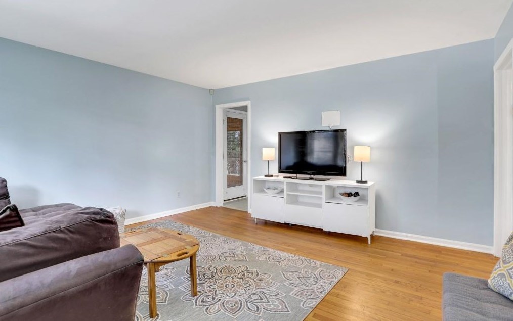 2572 Wilson Woods Dr, Decatur GA  30033-3741 exterior