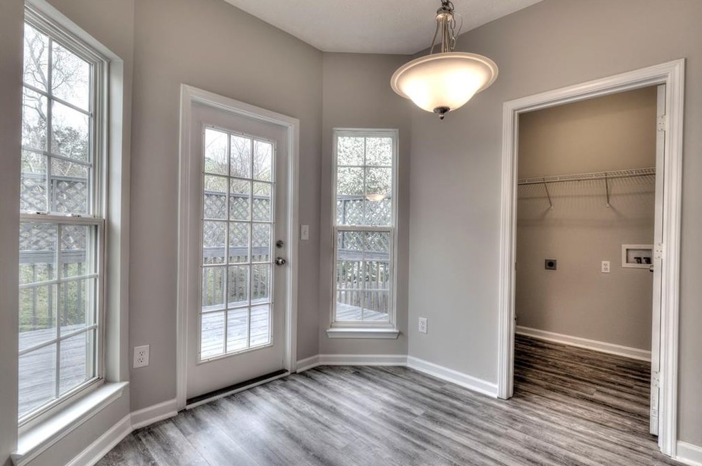 239 Mount Laurel Dr, Dallas GA  30132-0958 exterior