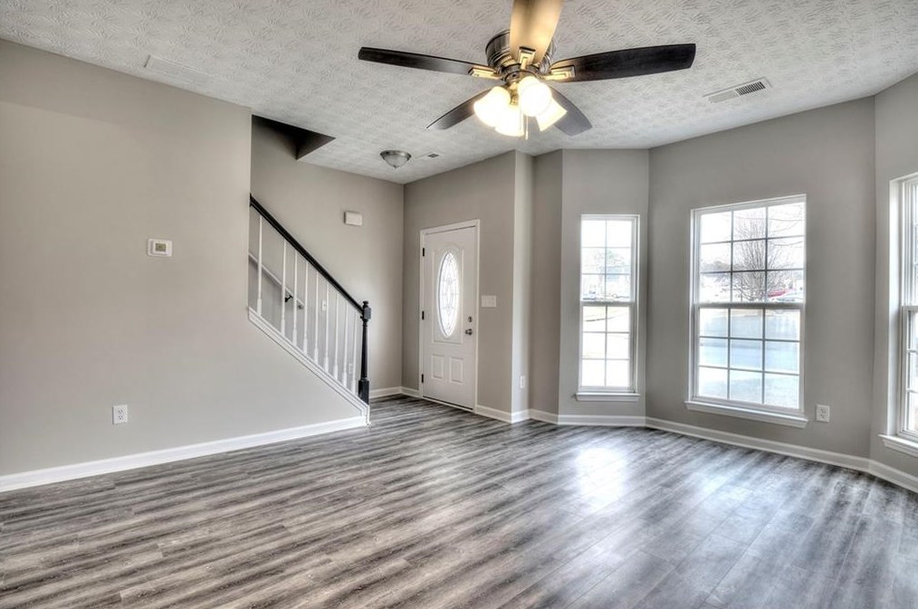 239 Mount Laurel Dr, Dallas GA  30132-0958 exterior