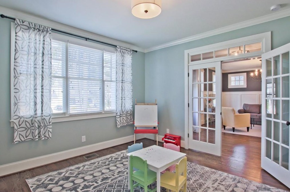 439 Pensdale Rd, Decatur GA  30030-1414 exterior