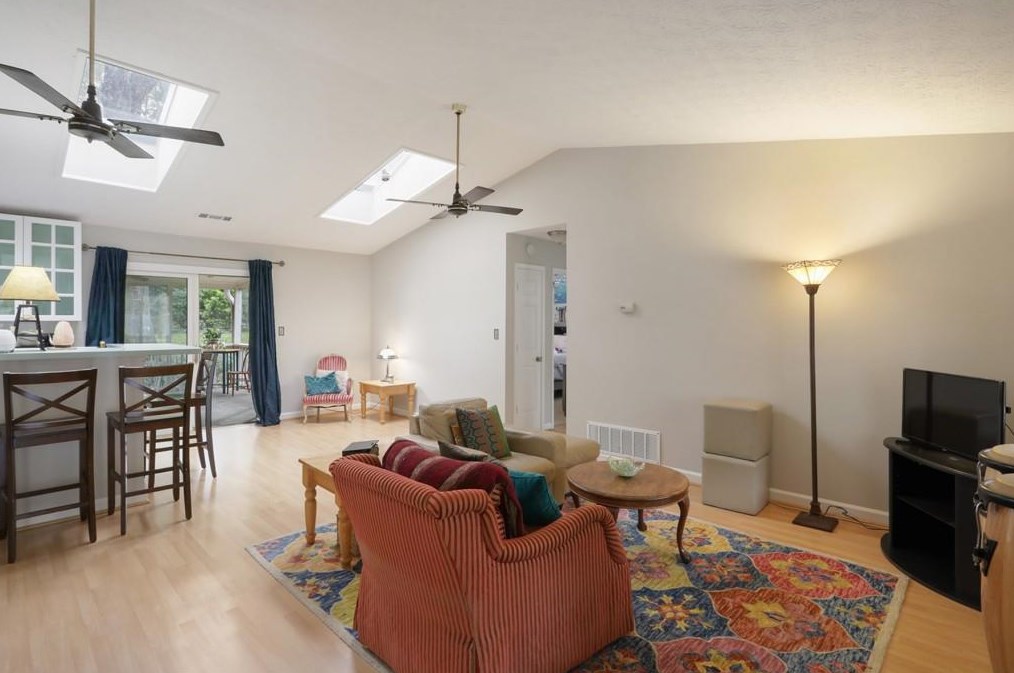 845 Cinderella Ct, Decatur GA  30033-5811 exterior