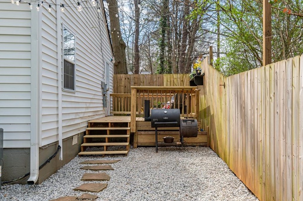 2234 Brunswick Ave, Decatur GA  30032-4005 exterior