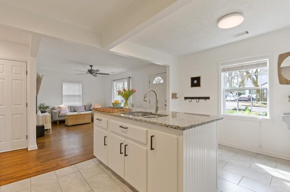 2234 Brunswick Ave, Decatur GA  30032-4005 exterior