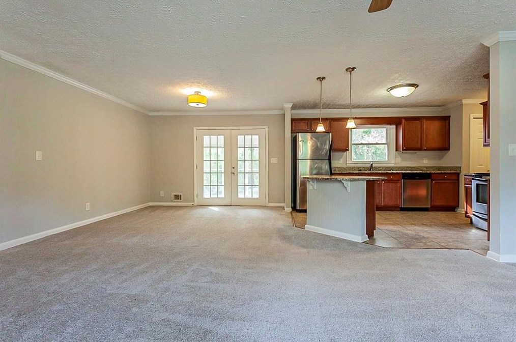 3065 Corbin Ave, Decatur GA  30034-2947 exterior